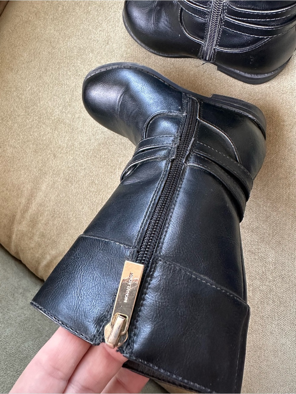 Michael Kors kids' riding boots - Picture 6 of 8